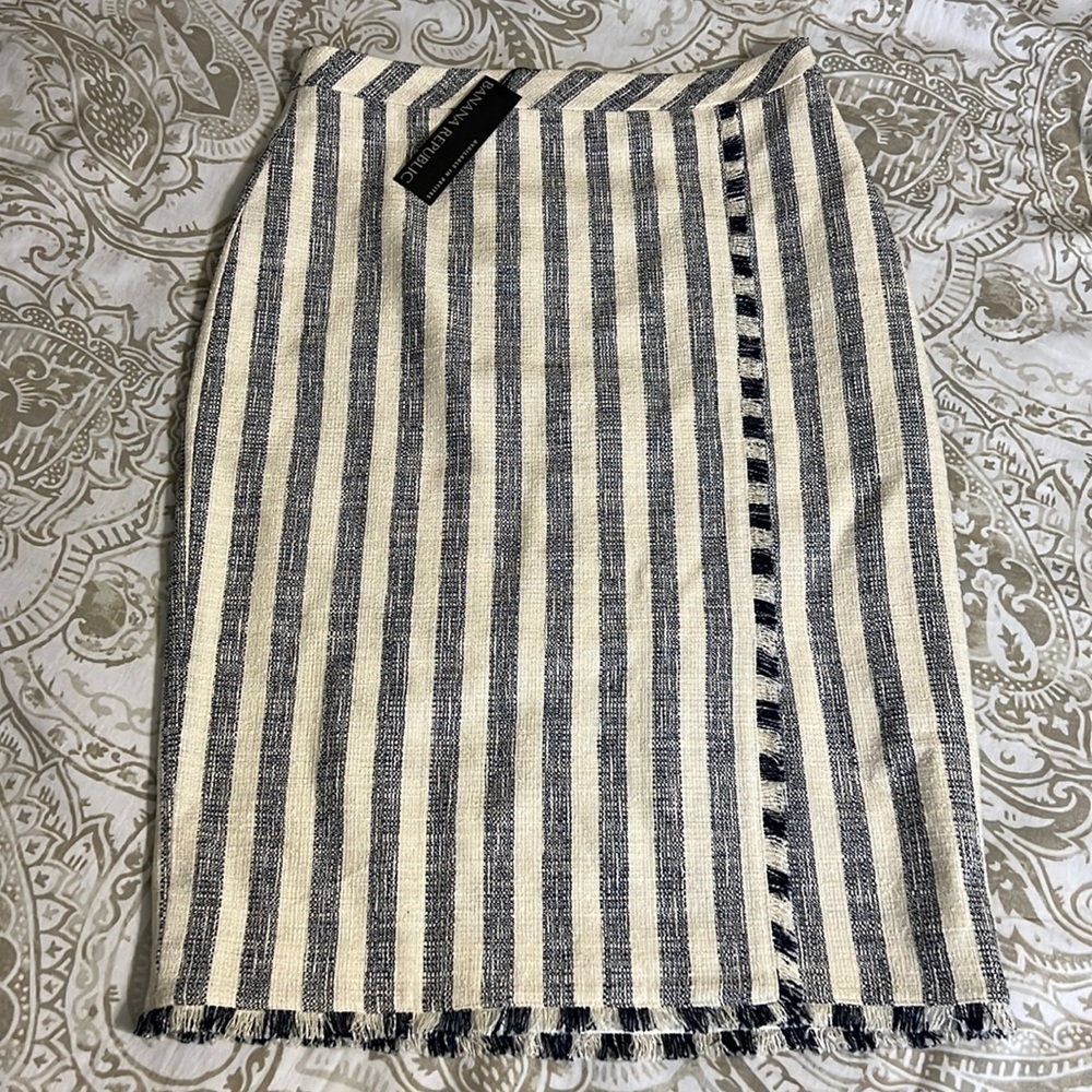 Loft Tweed Pencil Skirt